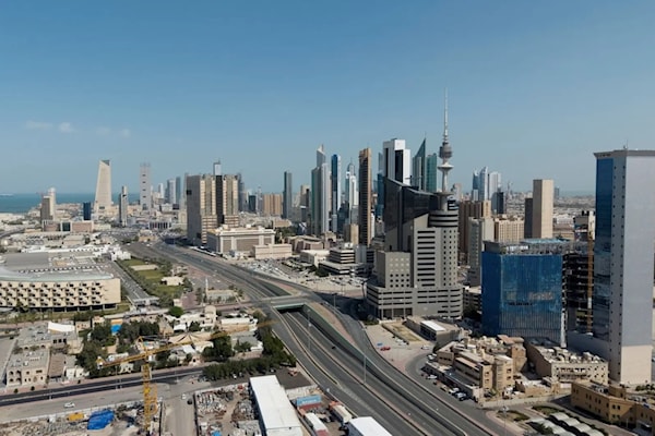استمرار الحرب سيؤثّر حكماً على التوجّهات الحكومية الكويتية (من الويب)