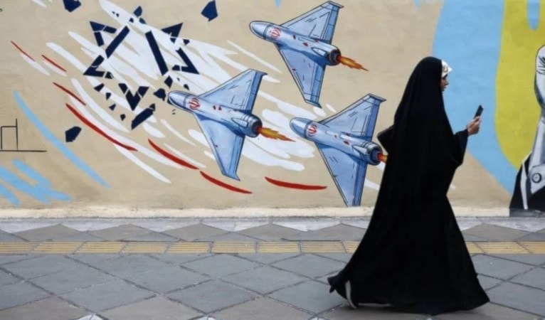 «رويترز»: تقدم في مباحثات إيران وعُمان بشأن مضيق هرمز (من الويب)
