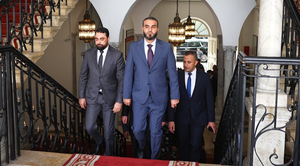 الوفد السوري الأمني أثناء دخوله إلى وزارة الداخلية والبلديات في بيروت (وزارة الداخلية السورية) 