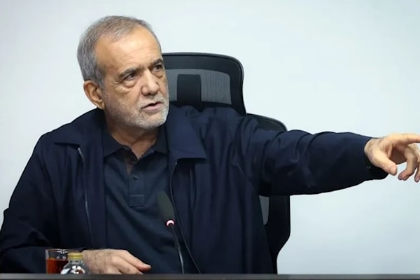بزشكيان: لن أستقيل، وسأصمد. وإذا أردتُ أن أستقيل فسأعلن ذلك رسمياً (من الويب)