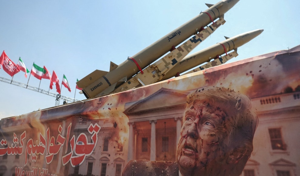 وصف مسؤول أميركي الغاية من توجيه ضربات لإيران بأنها «جزّ العشب» (من الويب)