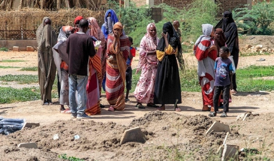 أدت الحرب إلى نزوح نحو 14 مليون شخص وتدمير المحاصيل (أ ف ب)