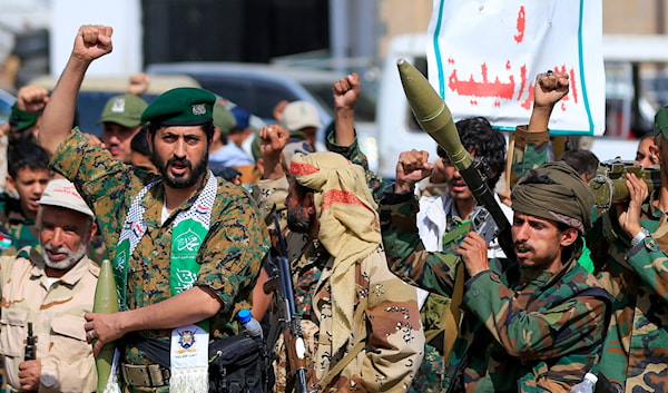سيطرة «أنصار الله» على «باب المندب» تمنح صنعاء إمكانات إضافية لمواجهة الحصار المفروض عليها (أ ف ب)