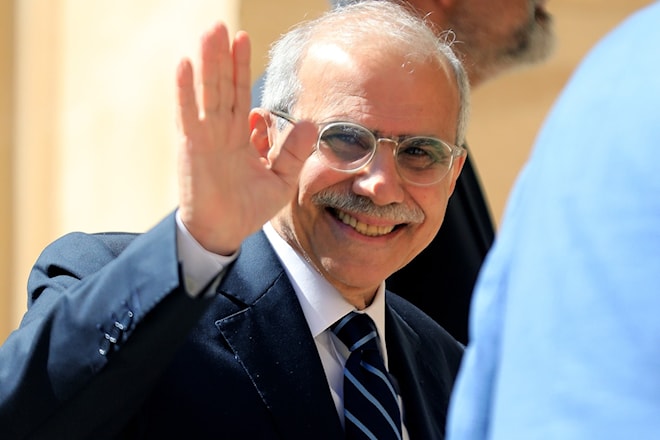 نواف سلام وديون زوج ديما صادق