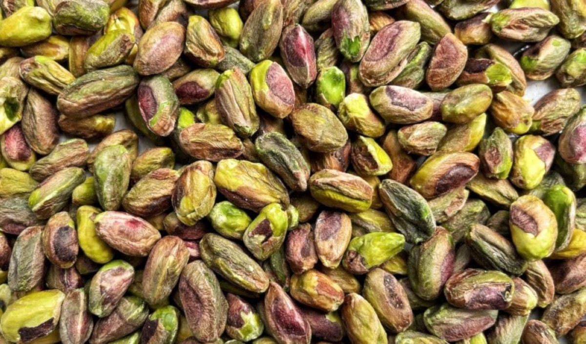 ماذا يحدث لضغط الدم عند تناول الفستق يومياً؟