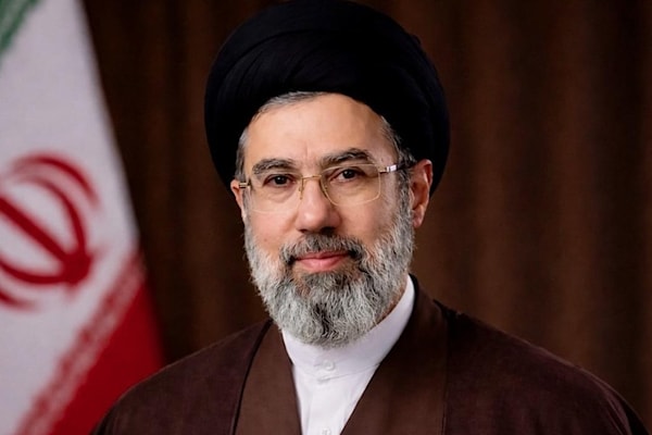 وجّه خامنئي، بمناسبة بدء العام الدراسي، رسالة إلى المدارس والجامعات (من الويب)