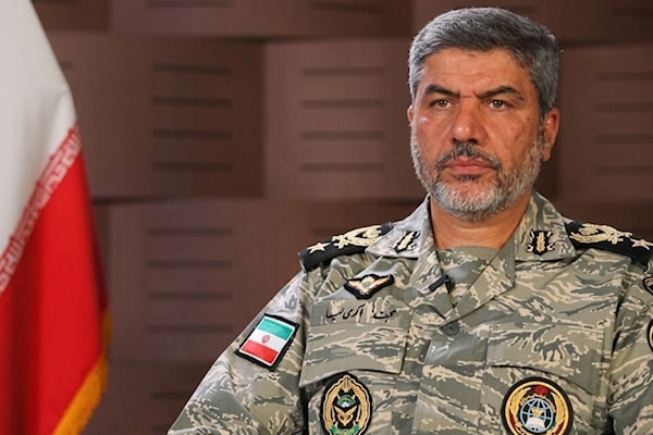 المتحدث باسم الجيش الإيراني العميد محمد أكرمي نيا. (من الويب)